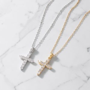Stainless Steel Cross Pendant Necklace💧